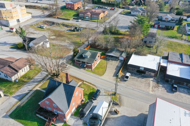 402 W 4th Street, London, KY 40741