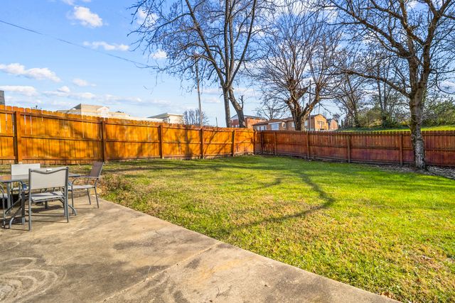 402 W 4th Street, London, KY 40741