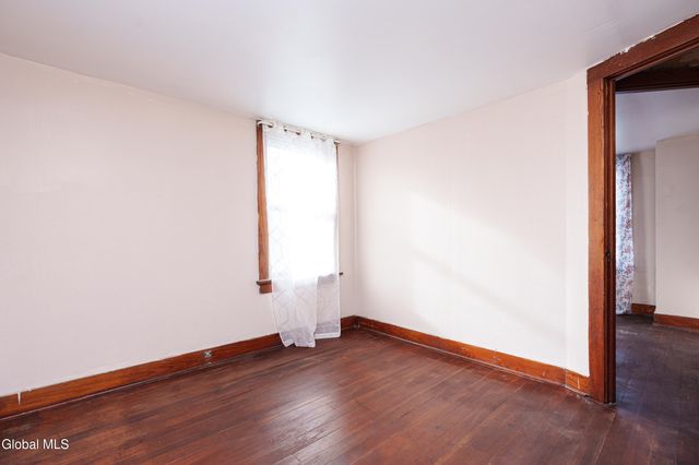 6181 Johnston Road, Guilderland, NY 12203