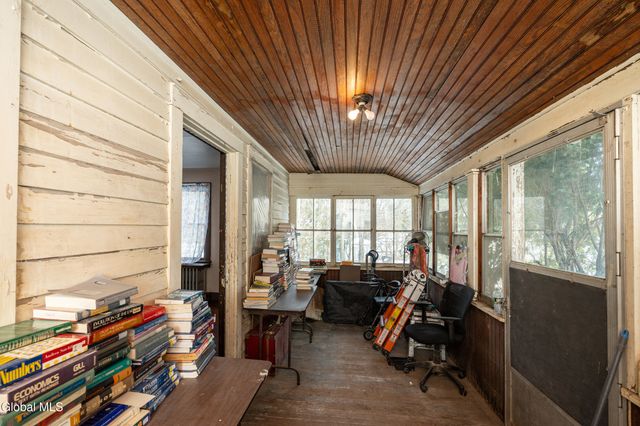 6181 Johnston Road, Guilderland, NY 12203