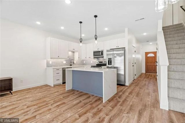 425 W 8th Street #23, New Richmond, WI 54017