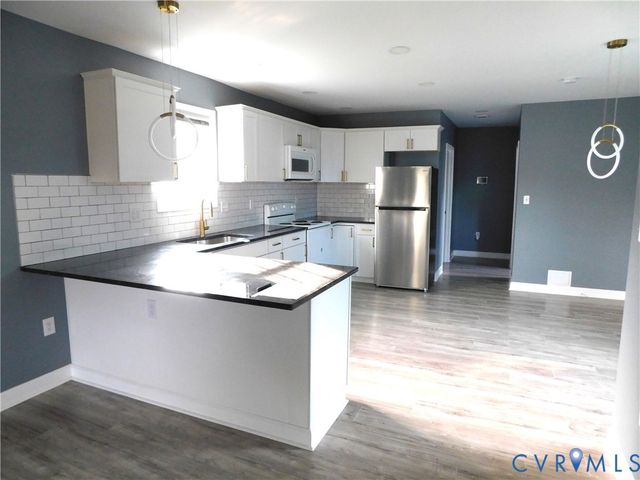 706 Rome St, Petersburg, VA 23803