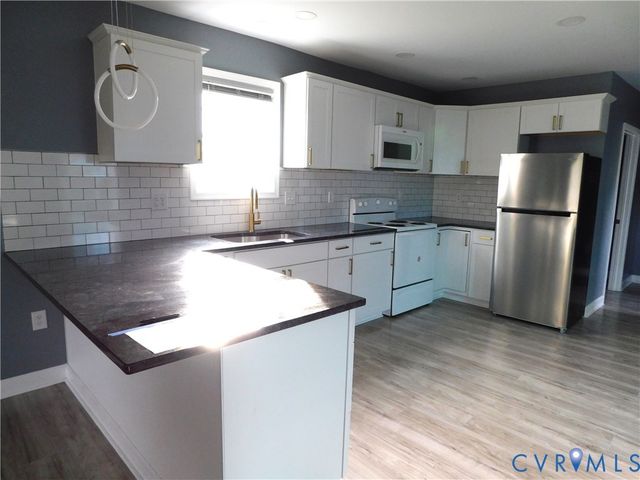 706 Rome St, Petersburg, VA 23803