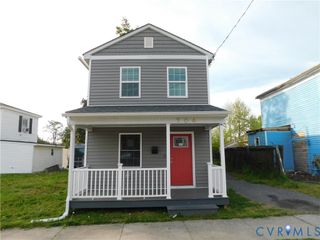 706 Rome St, Petersburg, VA 23803