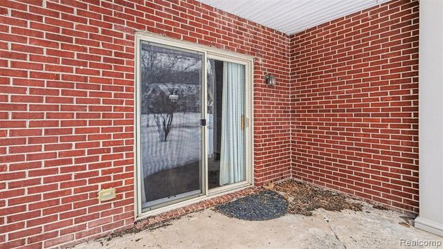 1577 Addington Lane, Ann Arbor, MI 48108