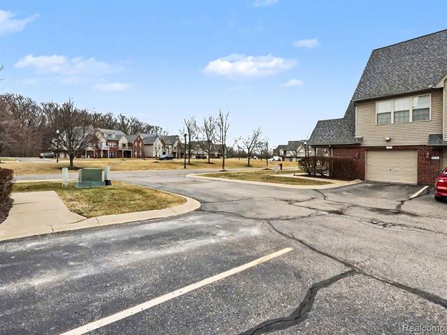 1577 Addington Lane, Ann Arbor, MI 48108