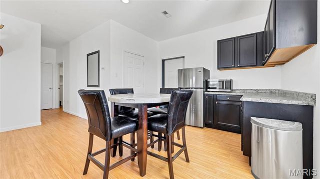 1187 S Highway 79, Winfield, MO 63389
