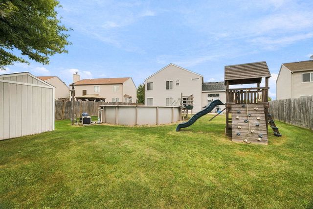6900 Twin Falls Drive, Plainfield, IL 60586