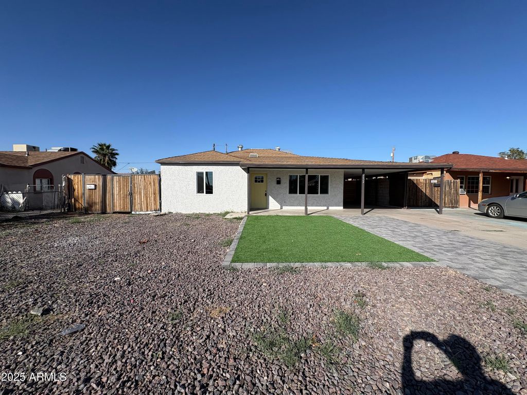 2624 W SAN MIGUEL Avenue A, Phoenix, AZ 85017