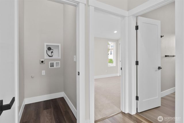 503 NE 42nd Street, Seattle, WA 98105