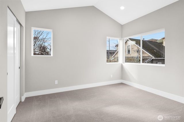 503 NE 42nd Street, Seattle, WA 98105