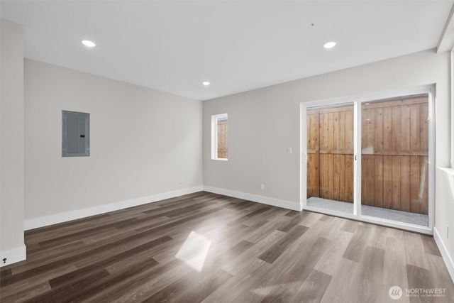 503 NE 42nd Street, Seattle, WA 98105