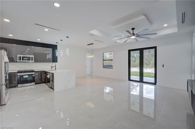 809 Williams AVE, Lehigh Acres, FL 33972