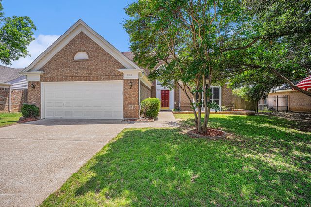 6204 Pennsylvania Avenue, Arlington, TX 76017