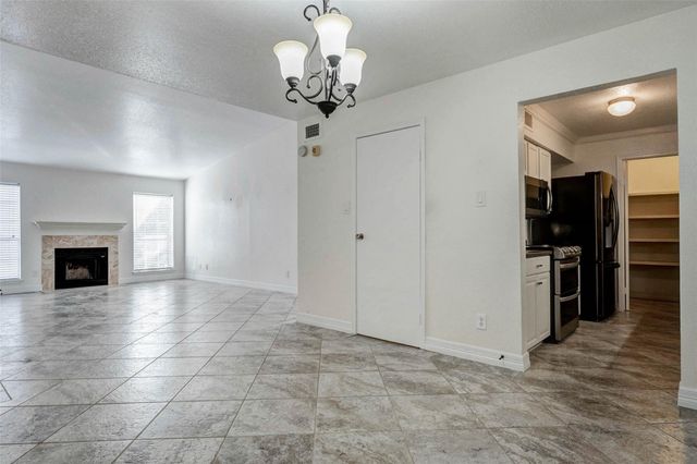 7400 Bellerive Drive 502, Houston, TX 77036