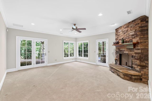 168 Chattooga Run, Hendersonville, NC 28739