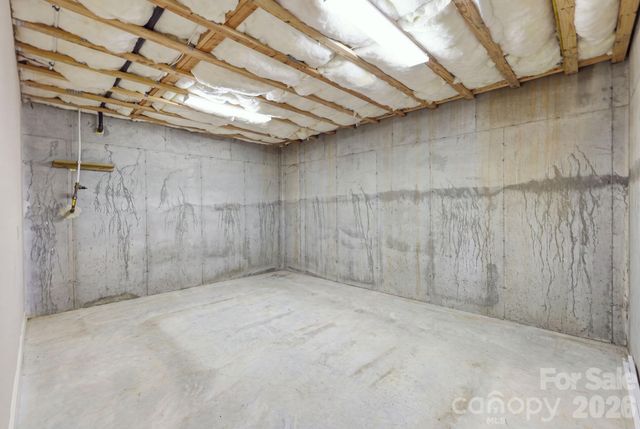 168 Chattooga Run, Hendersonville, NC 28739