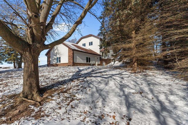 N1231 COUNTY RD V, Campbellsport, WI 53010