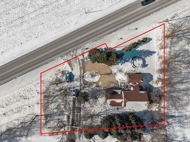 N1231 COUNTY RD V, Campbellsport, WI 53010