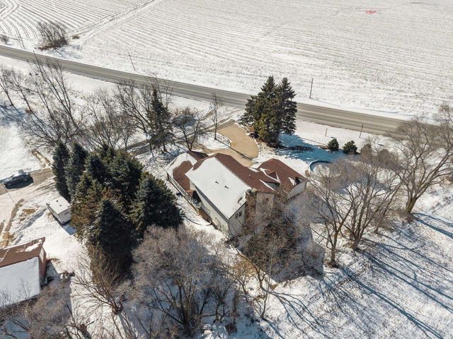 N1231 COUNTY RD V, Campbellsport, WI 53010