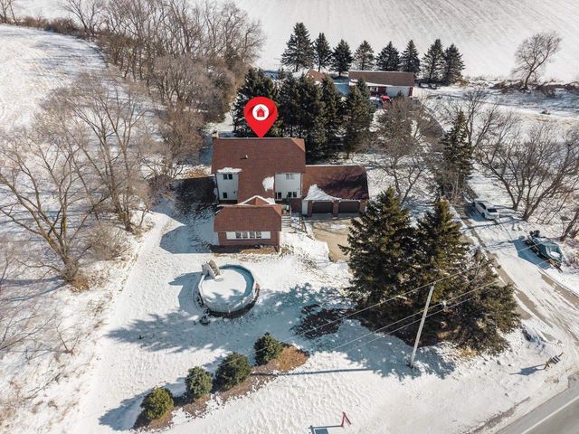 N1231 COUNTY RD V, Campbellsport, WI 53010