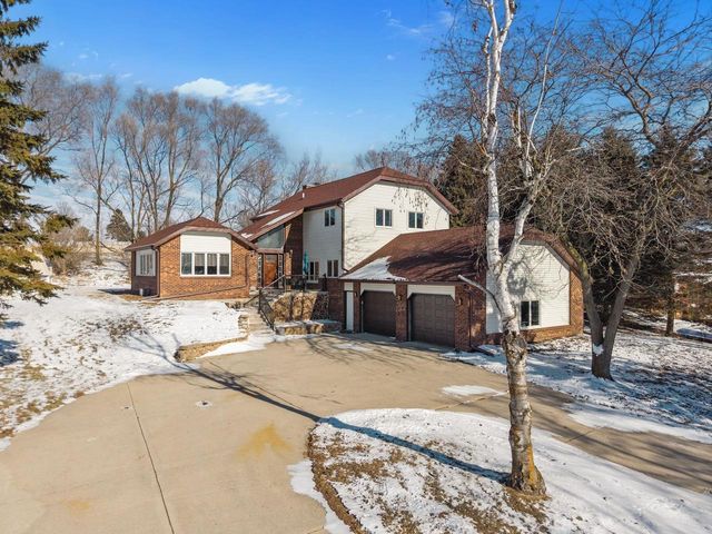 N1231 COUNTY RD V, Campbellsport, WI 53010