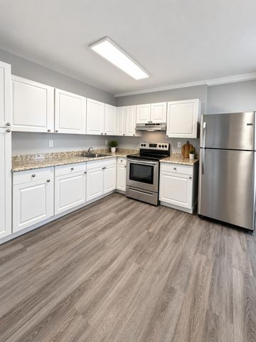 320 S K Street B, Lake Worth, FL 33460