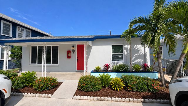 320 S K Street B, Lake Worth, FL 33460