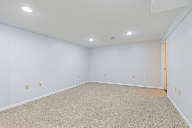 847 Quail Run, Dekalb, IL 60115
