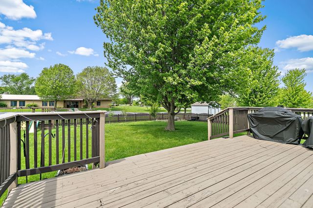 847 Quail Run, Dekalb, IL 60115