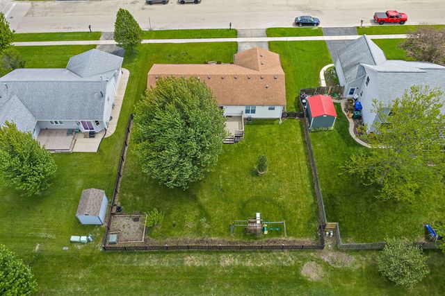 847 Quail Run, Dekalb, IL 60115