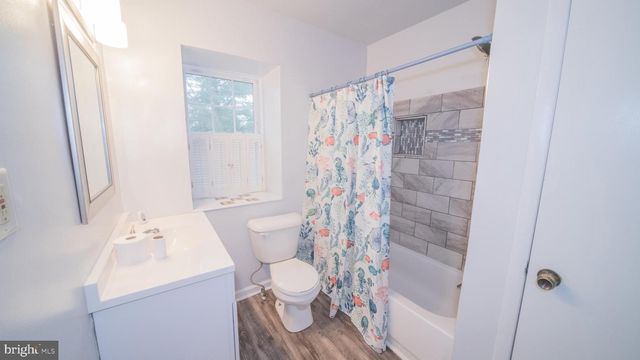 593 RIVERSIDE DR, Pasadena, MD 21122