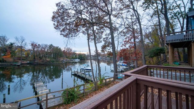 593 RIVERSIDE DR, Pasadena, MD 21122