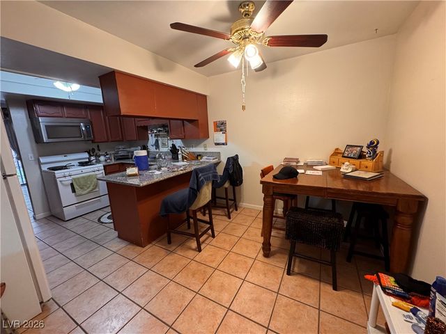 539 Grimsby Avenue, Henderson, NV 89014