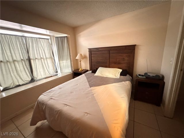 539 Grimsby Avenue, Henderson, NV 89014