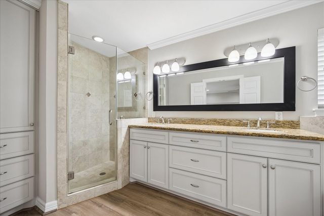 1134 Thornton Road, Houston, TX 77018