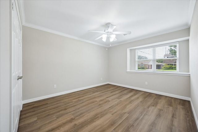 1134 Thornton Road, Houston, TX 77018