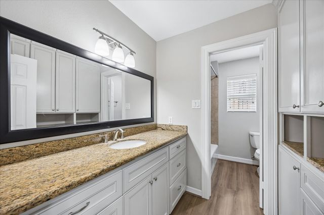 1134 Thornton Road, Houston, TX 77018