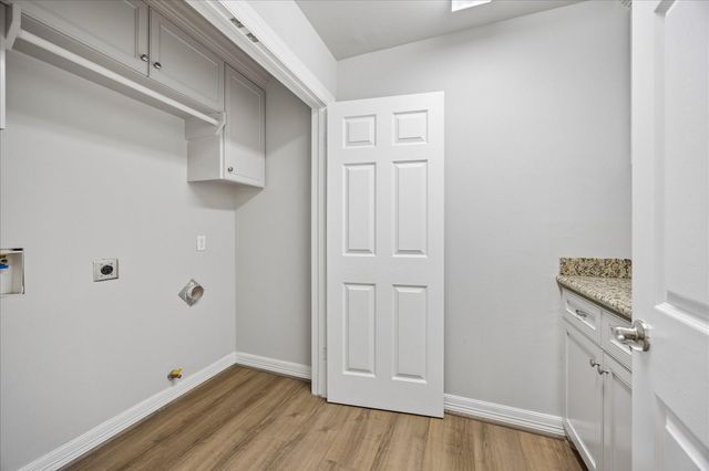 1134 Thornton Road, Houston, TX 77018