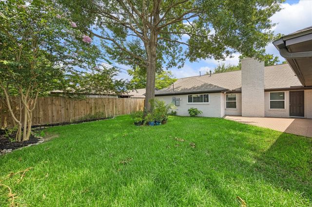 1134 Thornton Road, Houston, TX 77018