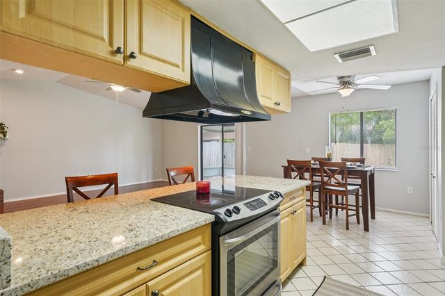 105 LOTUS CIRCLE, Safety Harbor, FL 34695