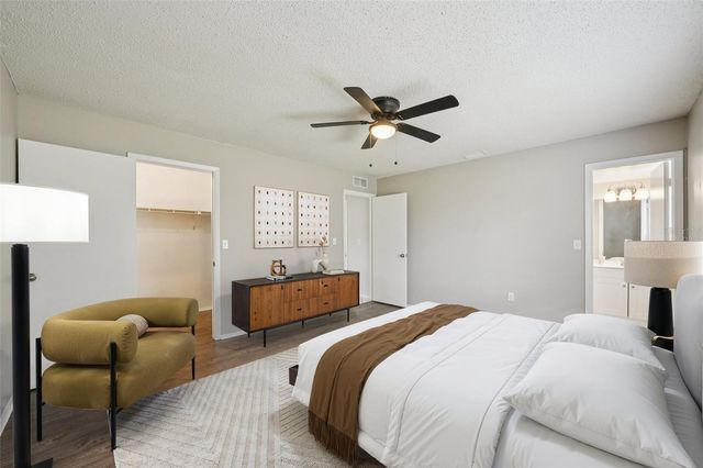 105 LOTUS CIRCLE, Safety Harbor, FL 34695