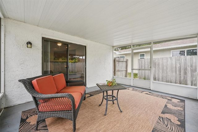 105 LOTUS CIRCLE, Safety Harbor, FL 34695