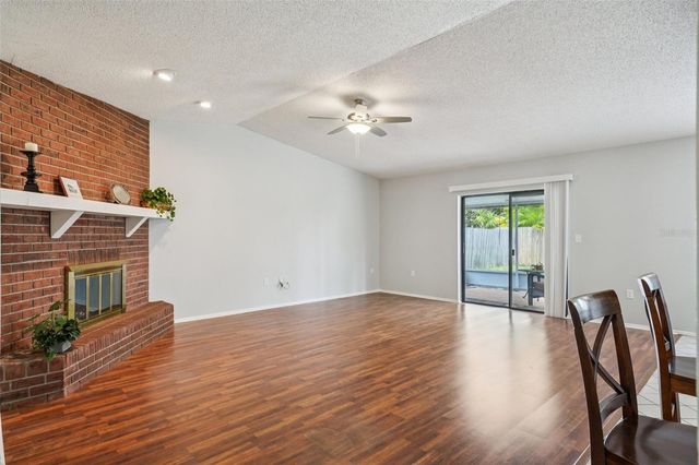 105 LOTUS CIRCLE, Safety Harbor, FL 34695