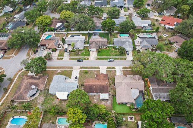 105 LOTUS CIRCLE, Safety Harbor, FL 34695