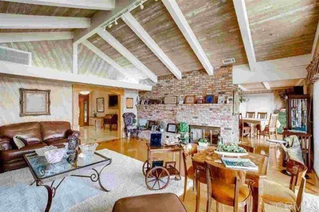 2081 Elevado Road, Vista, CA 92084