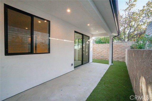 7663 Maestro, West Hills (los Angeles), CA 91304