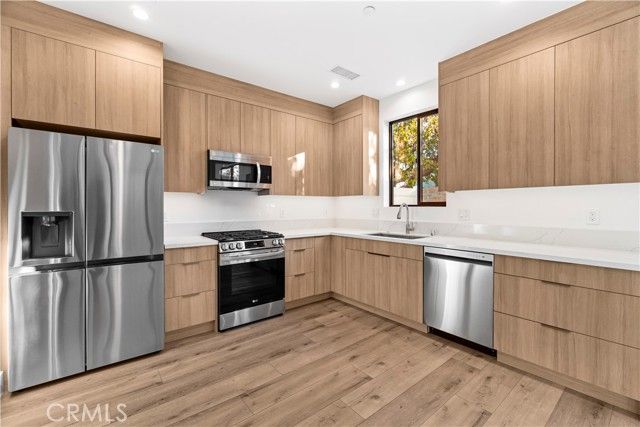 7663 Maestro, West Hills (los Angeles), CA 91304