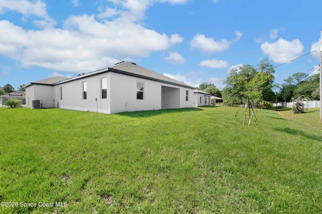1162 Pluto Street SE, Palm Bay, FL 32909