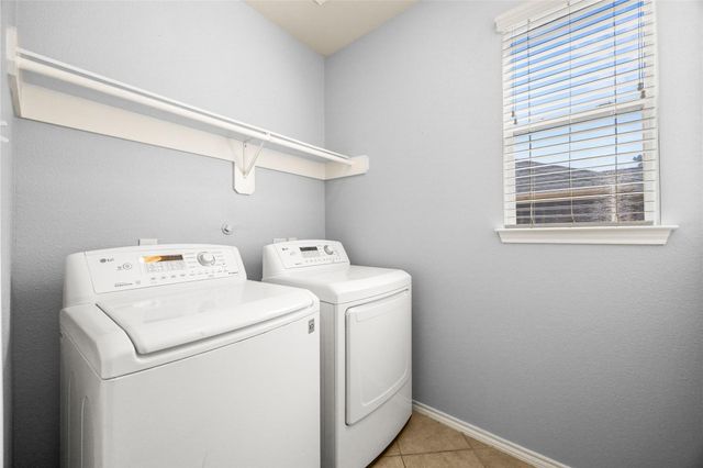 9526 Wakefield Village Drive, Houston, TX 77095